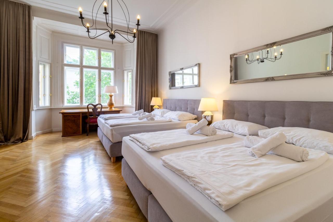 Large Luxury Near Townhall & Votivkirche