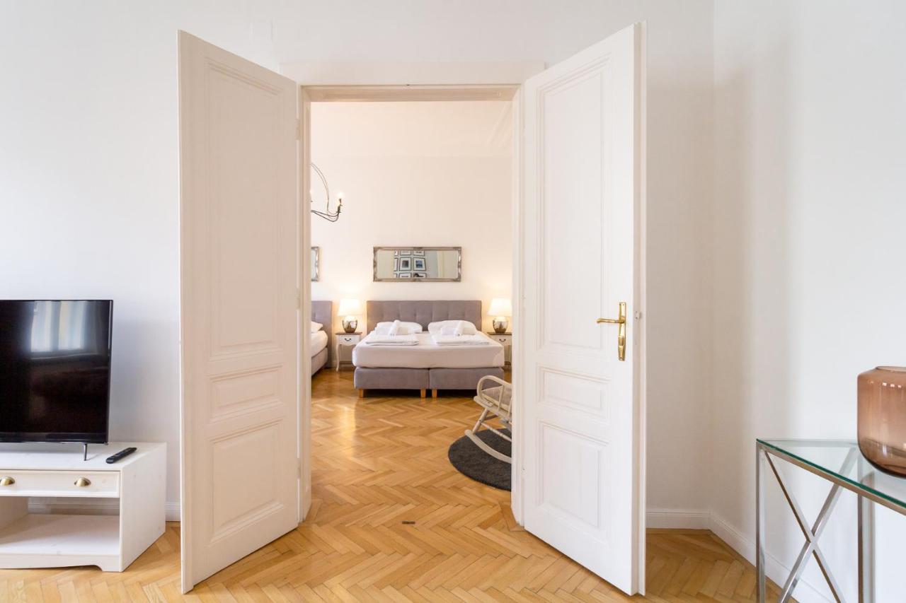 Appartamento Large Luxury Near Townhall & Votivkirche *