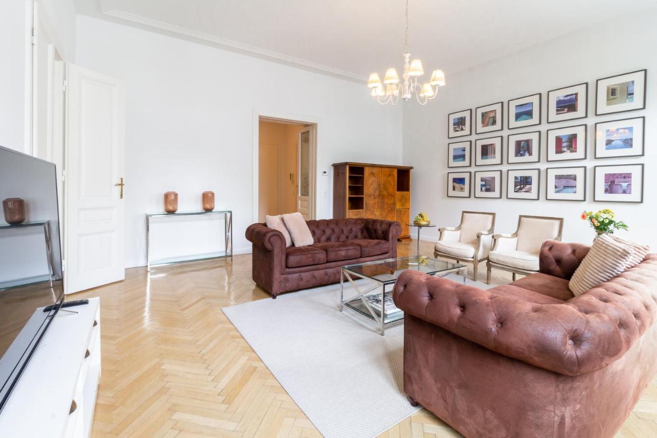 Appartement Large Luxury Near Townhall & Votivkirche